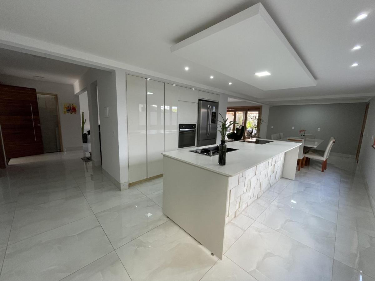 Casa Malta Goianiaヴィラ エクステリア 写真