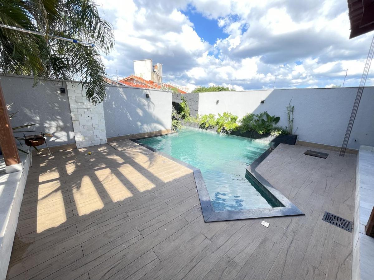 Casa Malta Goianiaヴィラ エクステリア 写真