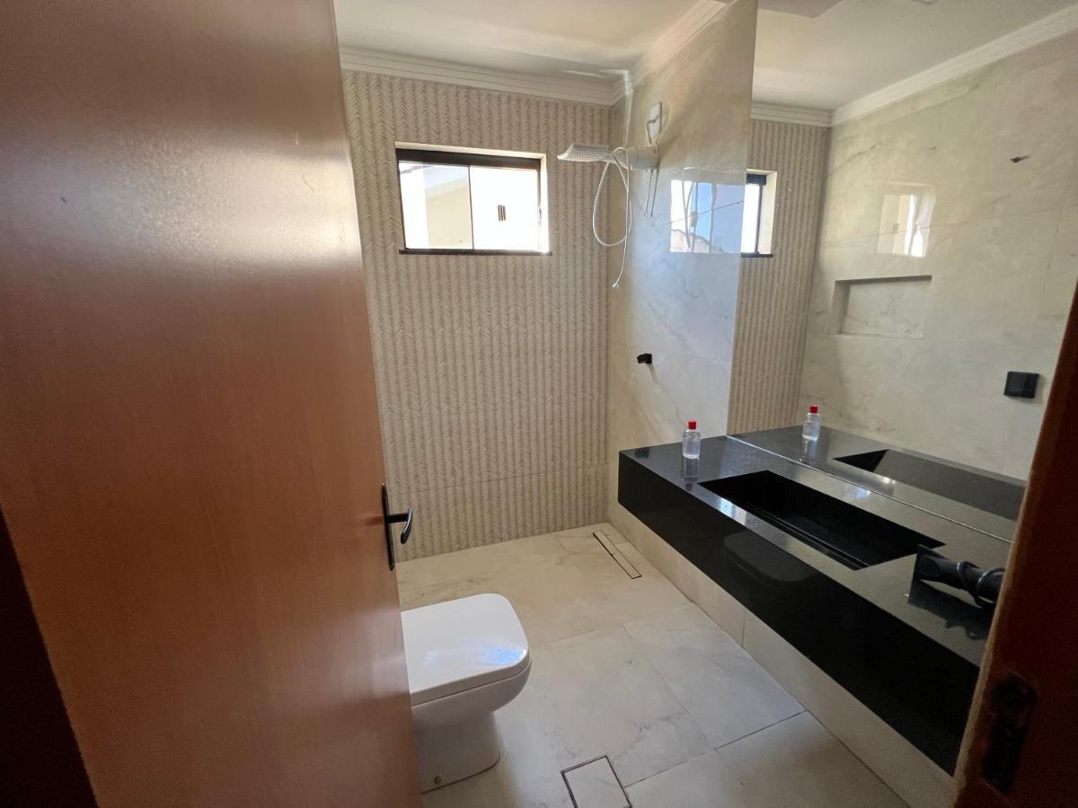 Casa Malta Goianiaヴィラ エクステリア 写真